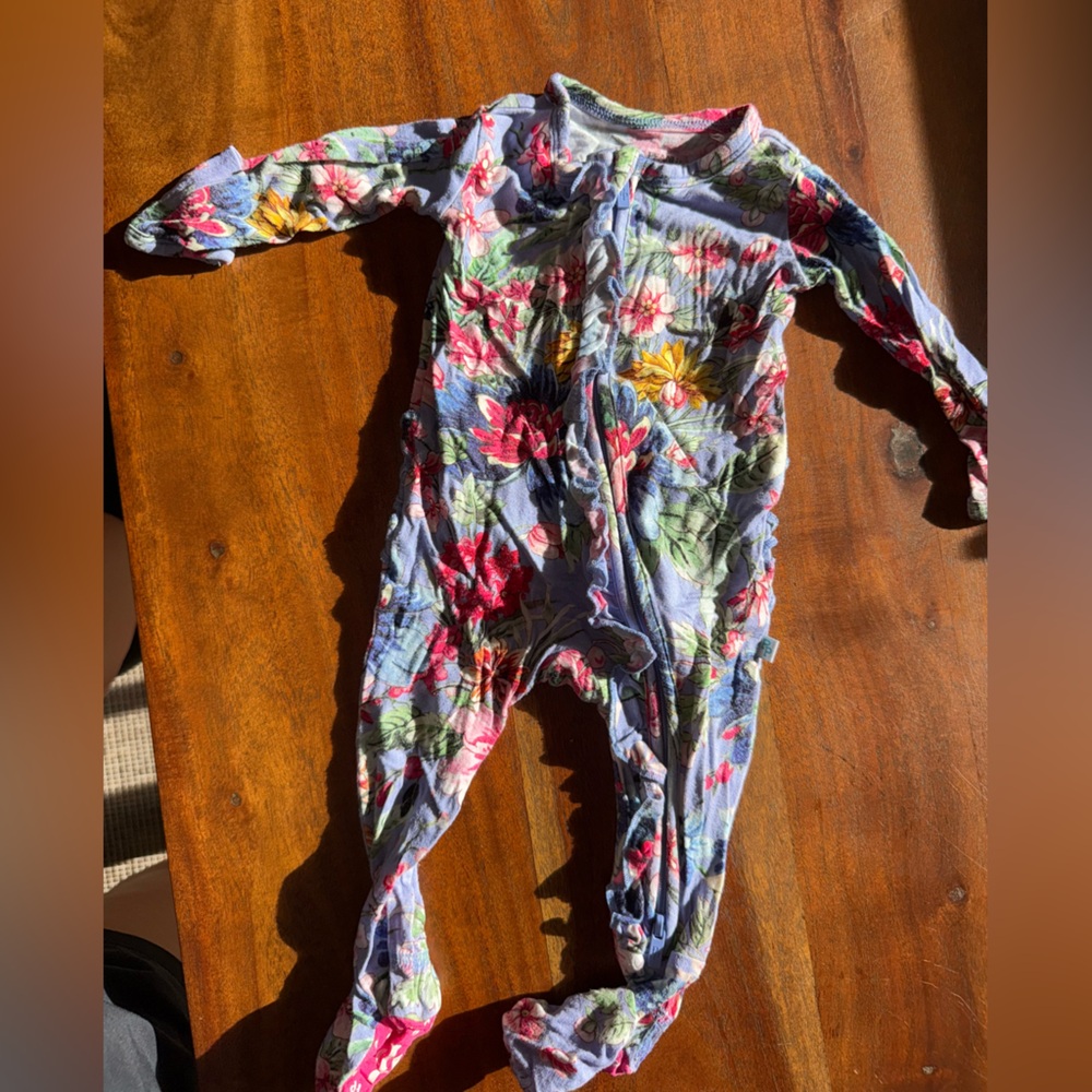 Posh peanut‎ ruffle floral zipper Footy pajamas